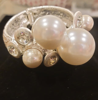 Pearl Rhinestone Cluster Hinge Bracelet